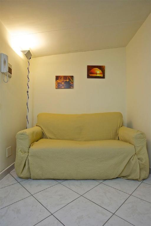 فيلا A Casa Di Claudio كاتانيا الغرفة الصورة